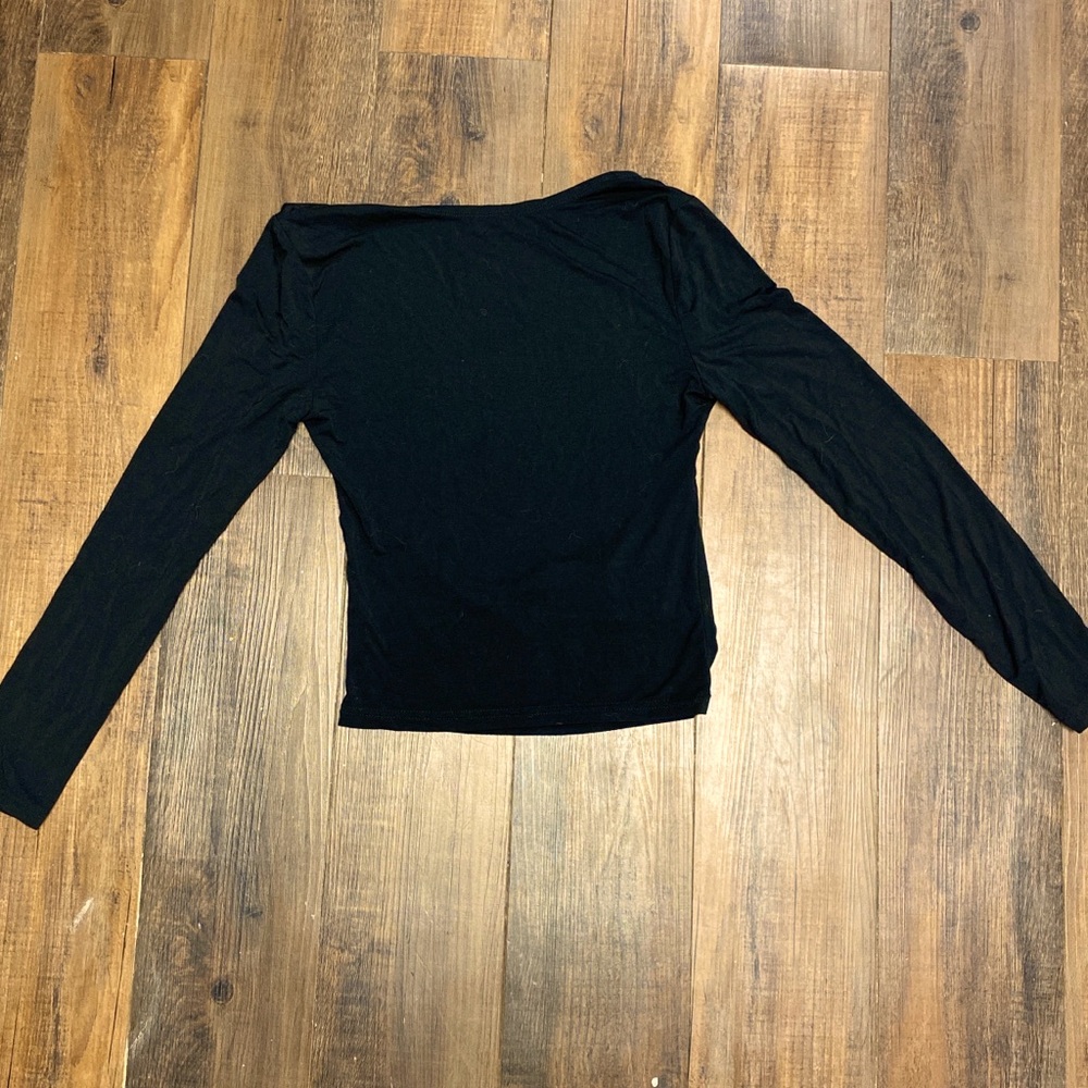 S Long Sleeve Open Back Black Top